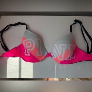 PINK wear everywhere bra
